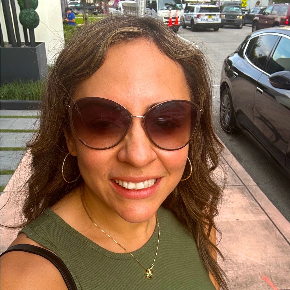 Meet your Posher, Diana